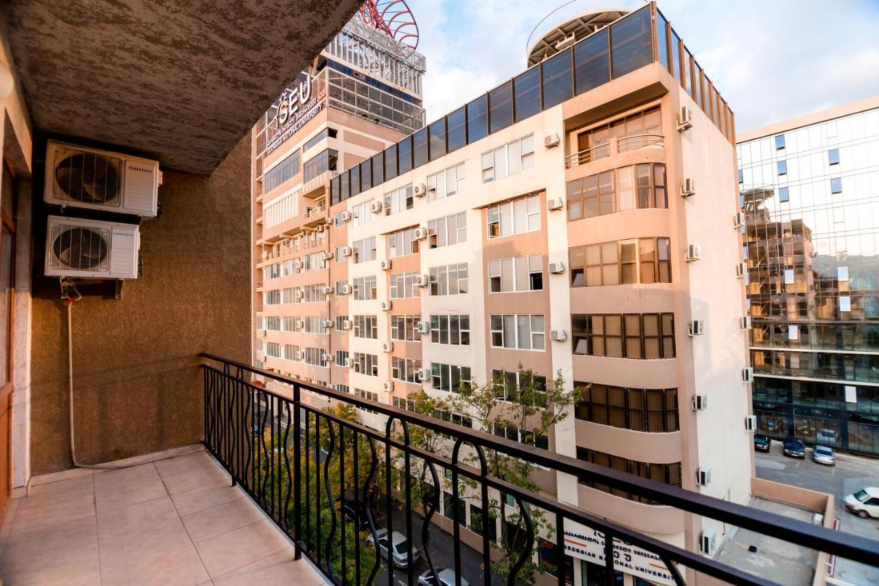Dat Exx Apartments Tbilisi Eksteriør bilde